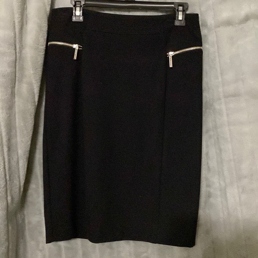 Michael Kors knit skirt with zipper in back